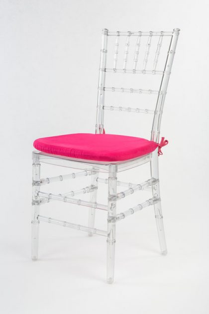 Cojín con cintas color Fucsia