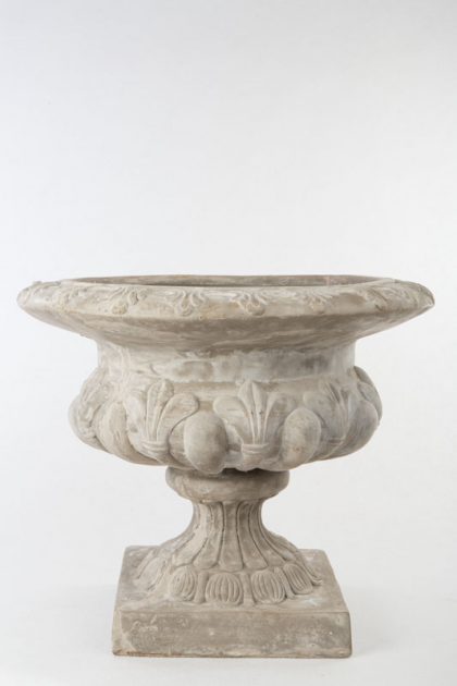 Copa de jardín Napolitana resina en color gris pastel