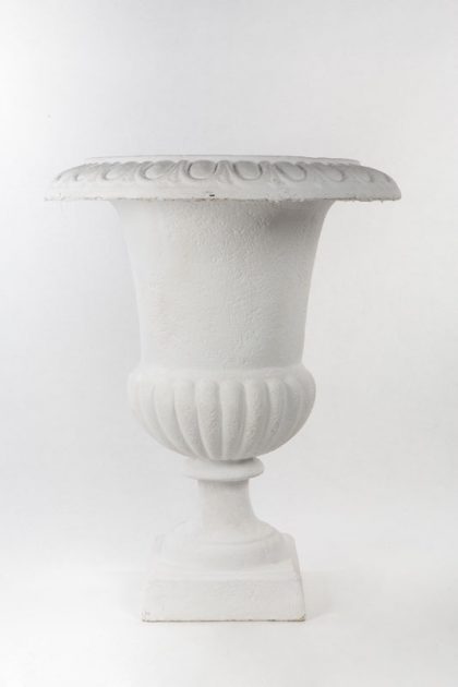 Medici style garden cup