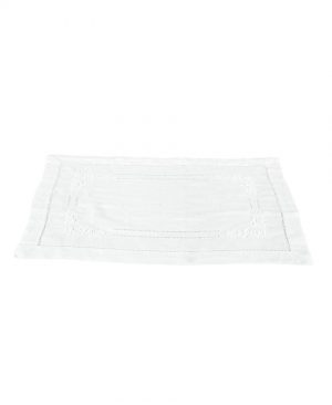 Linen placemat with hemstitches