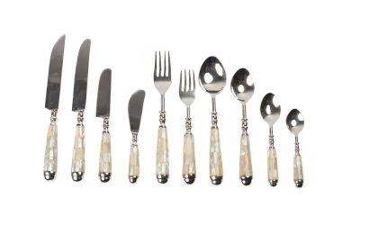 Flatware set Nacre