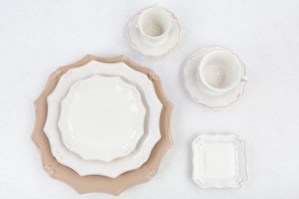 Vajilla de Loza Barroca color Beige y Topo